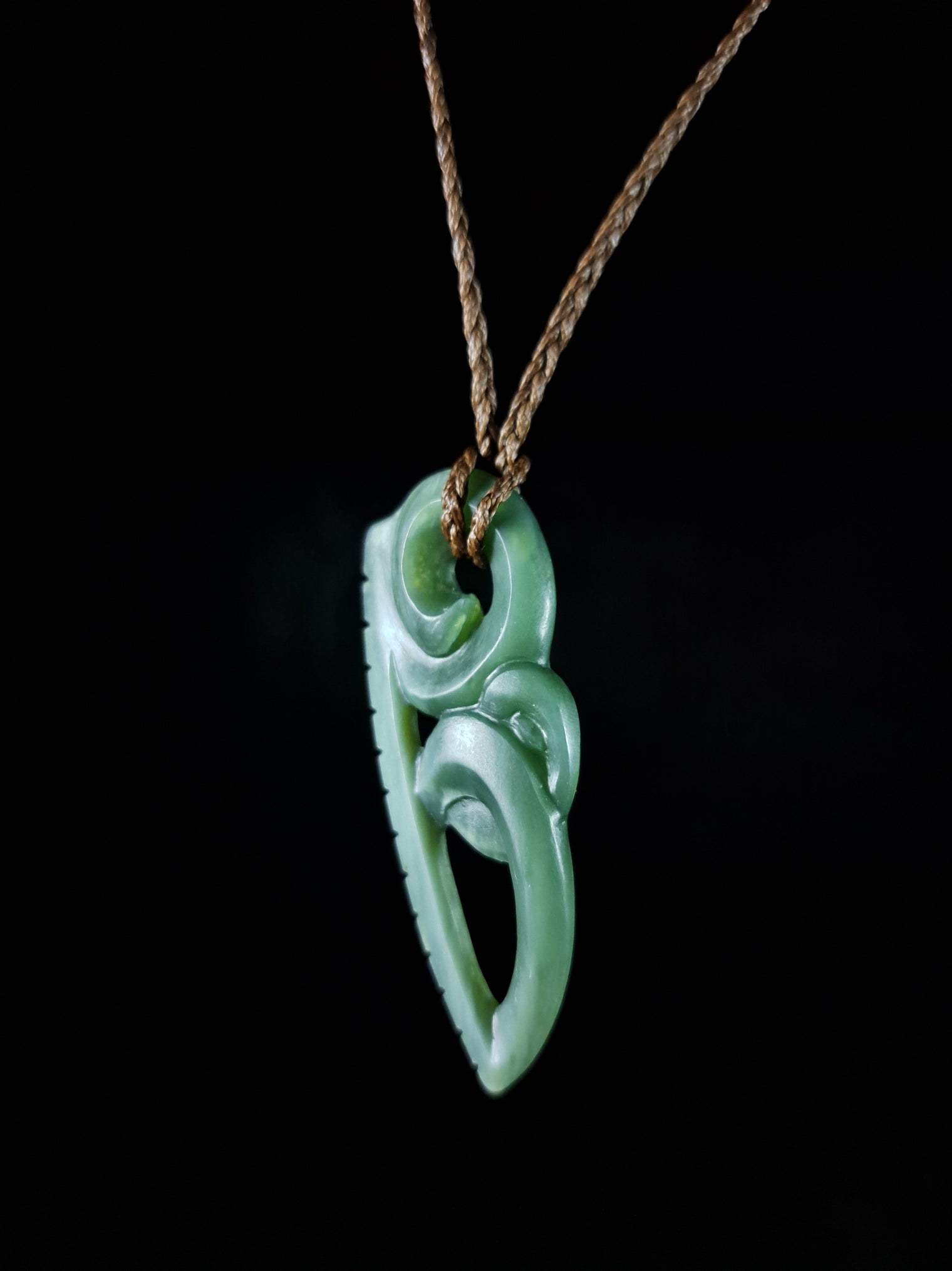 Notched Manaia - Inanga Pounamu