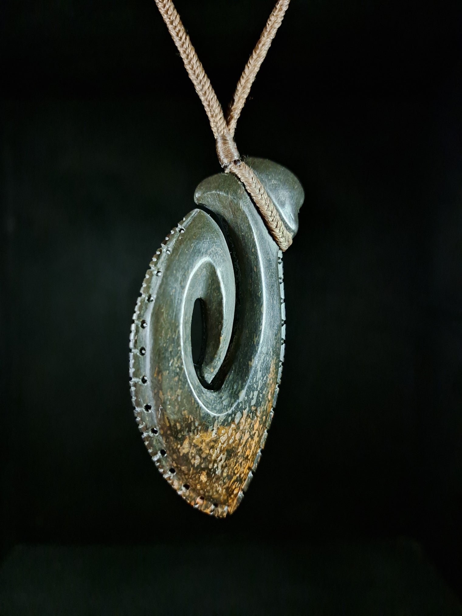 Hei Matau - Dinosaur Bone Fishhook (Brontosaurus)