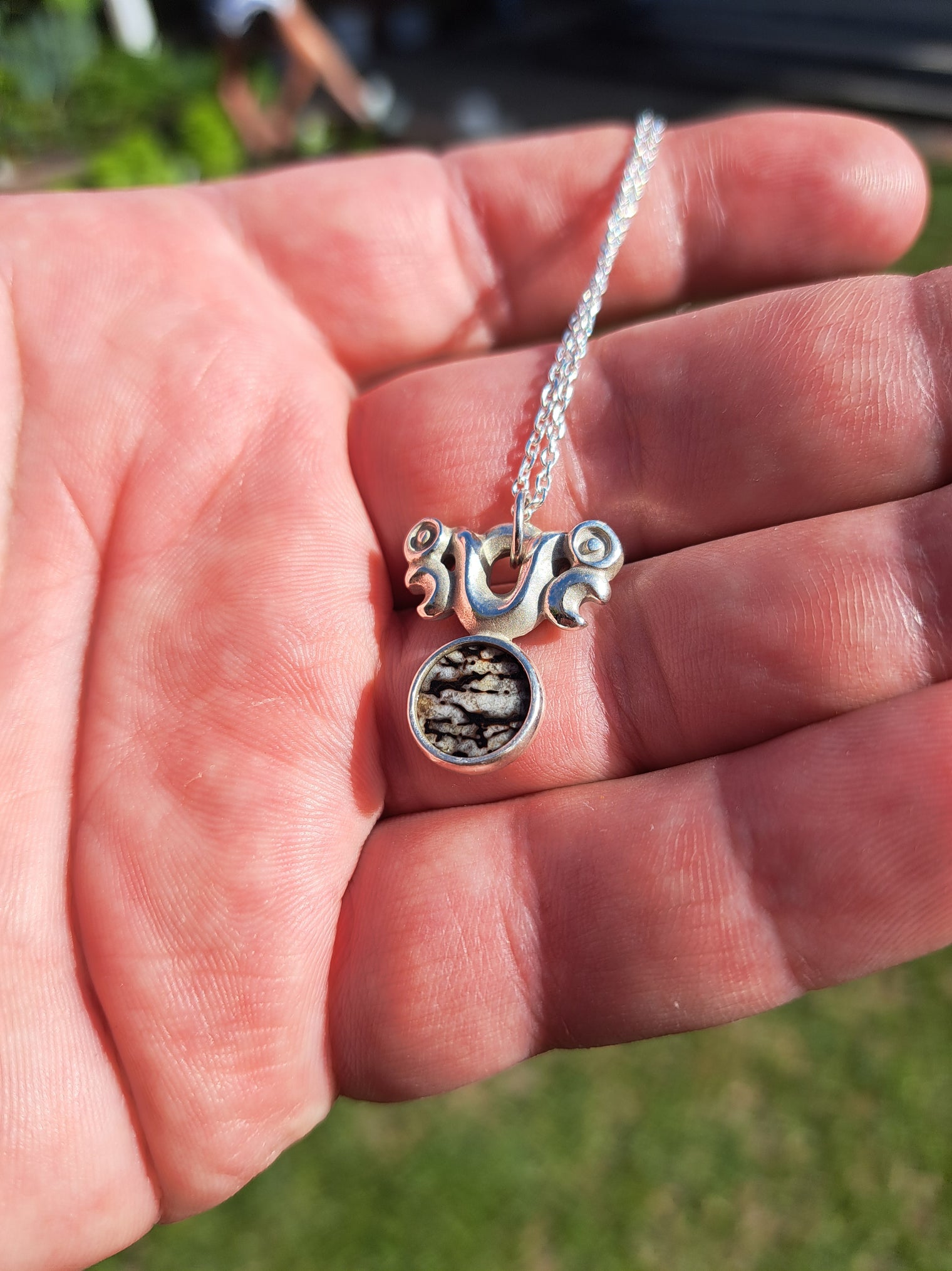 Silver Pekapeka - Dinosaur Bone Disc