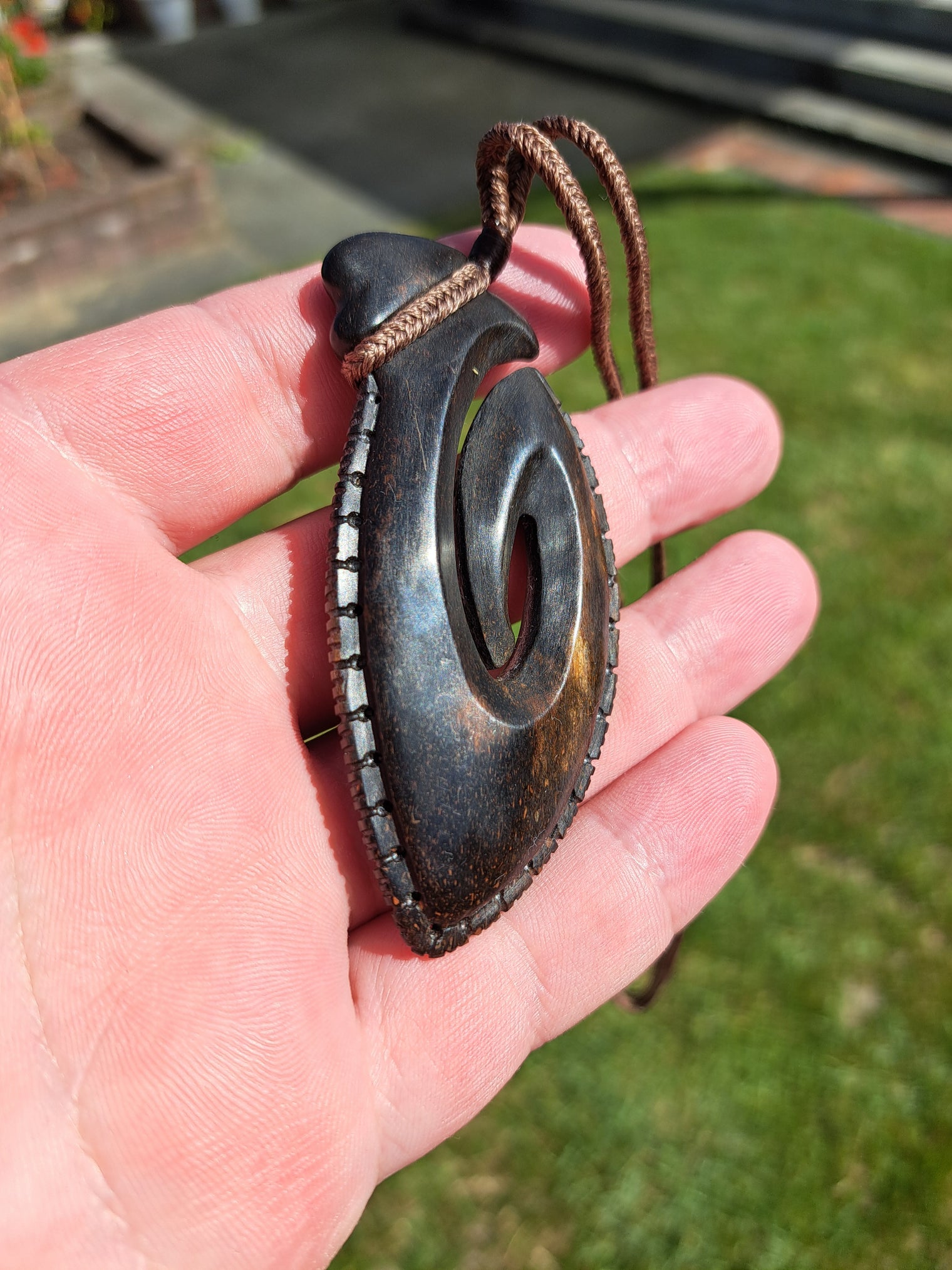 Hei Matau - Dinosaur Bone Fishhook (Brontosaurus)