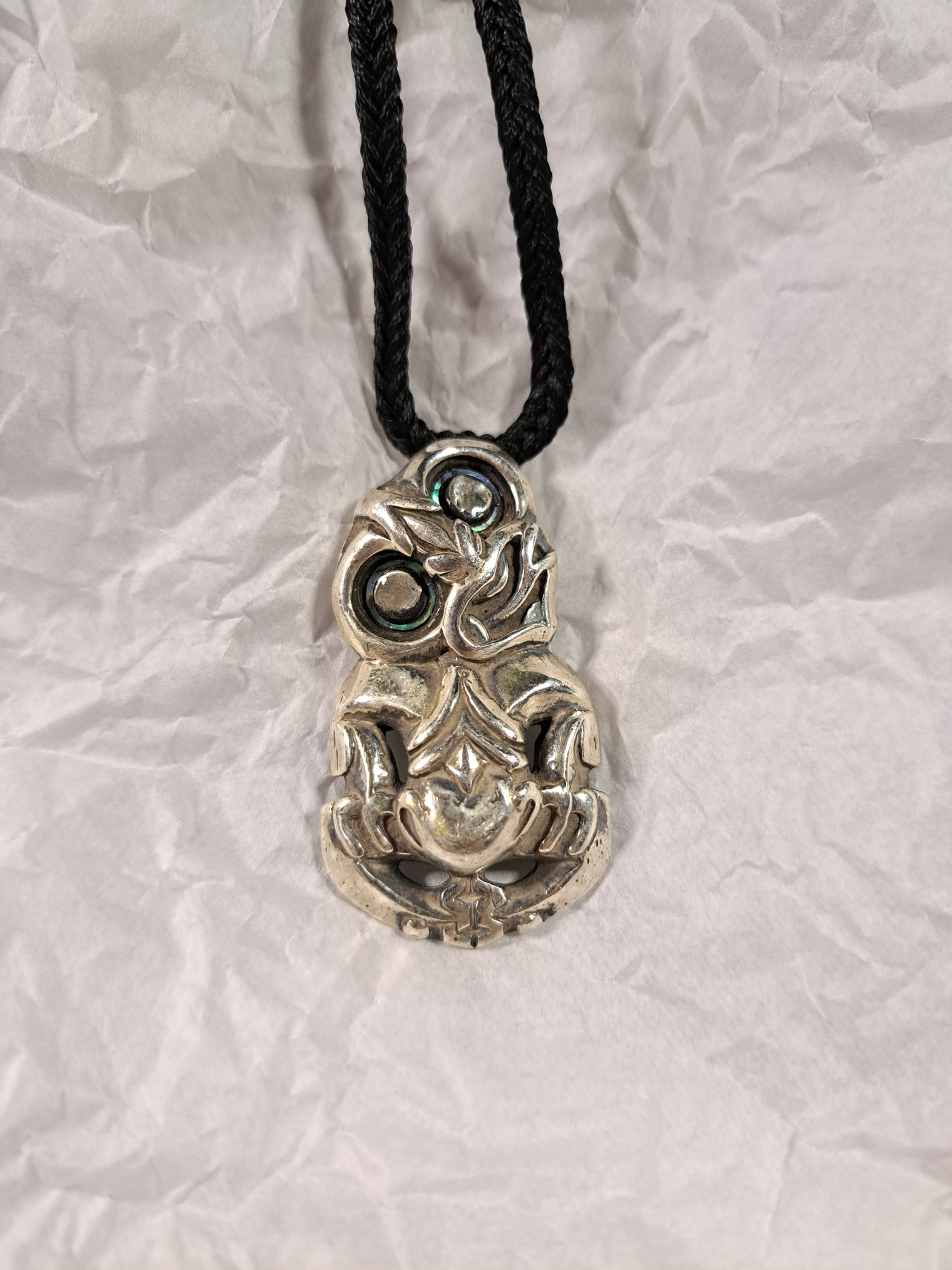 Silver Hei Tiki (Groove-Type)