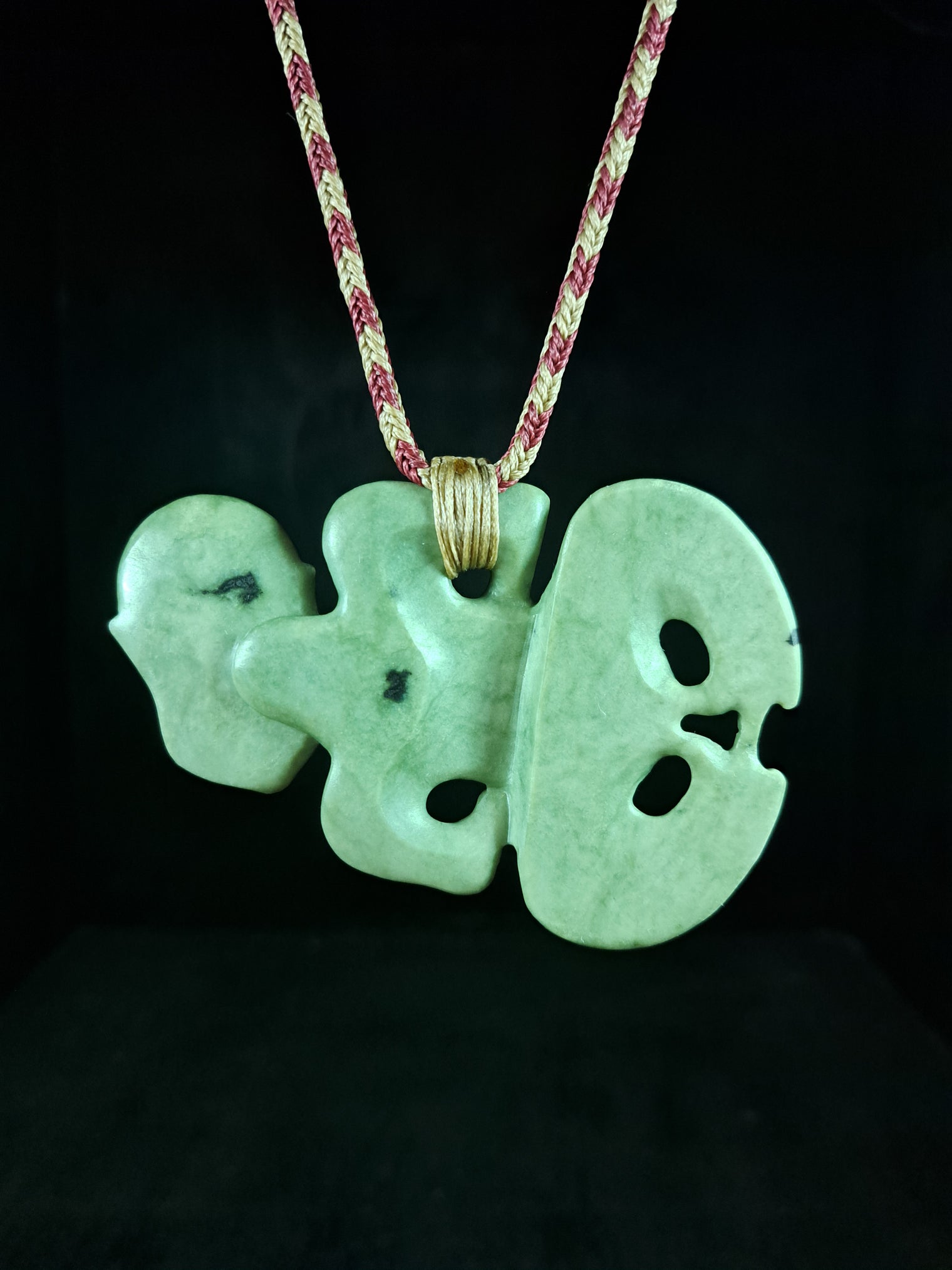 Hei Tiki - Medium-Large