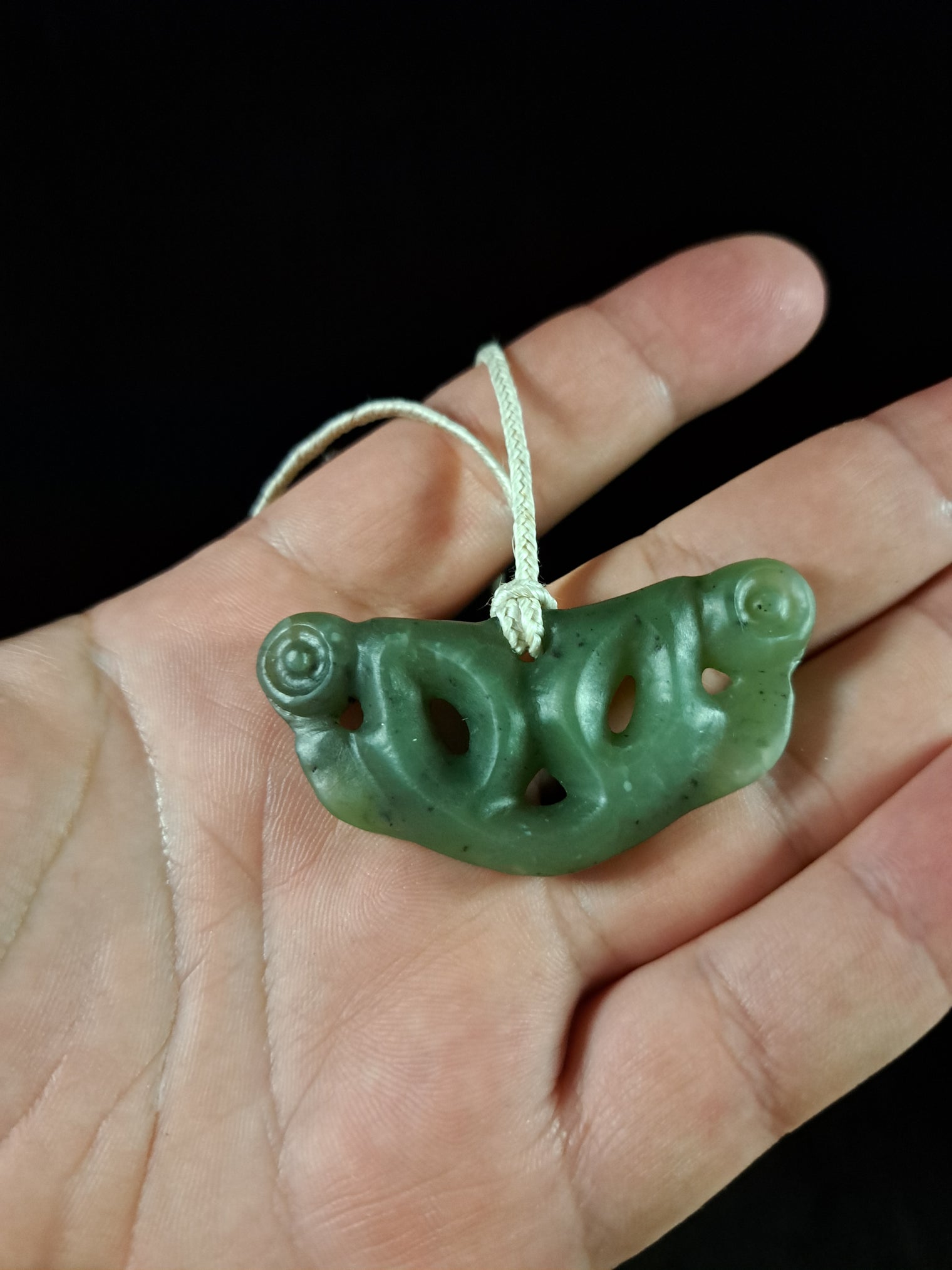 Pekapeka - Customary