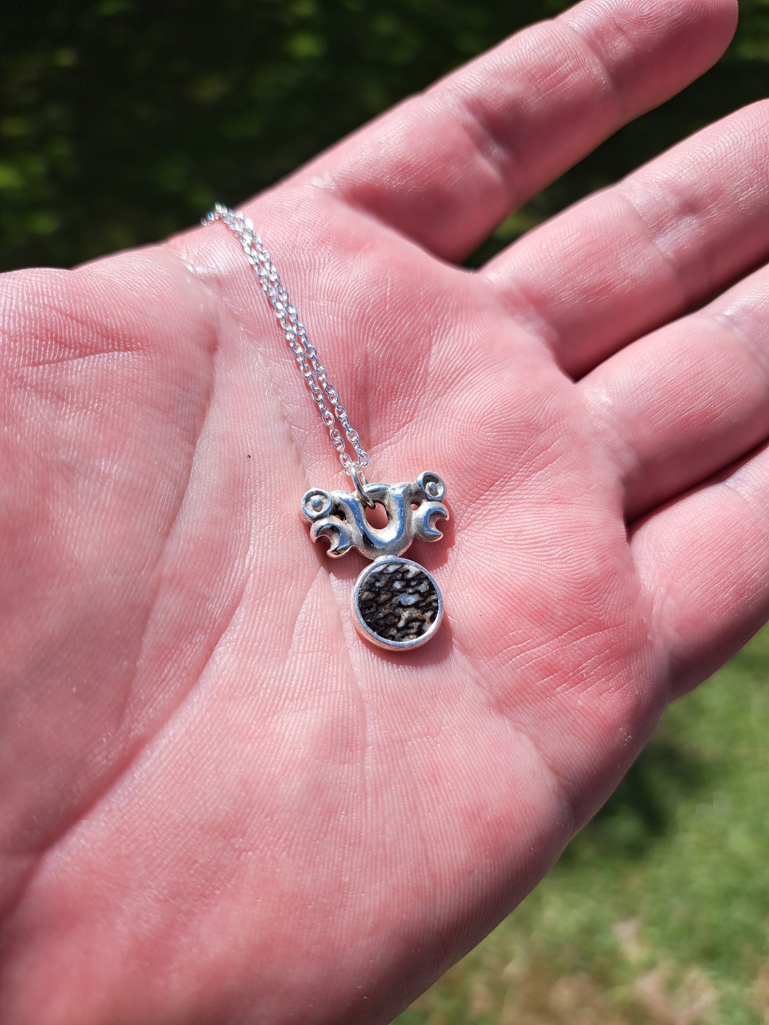 Silver Pekapeka - Dinosaur Bone Disc