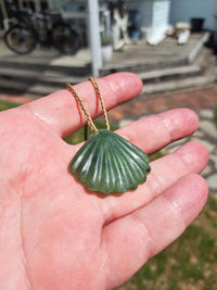 Scallop Shell - Pounamu