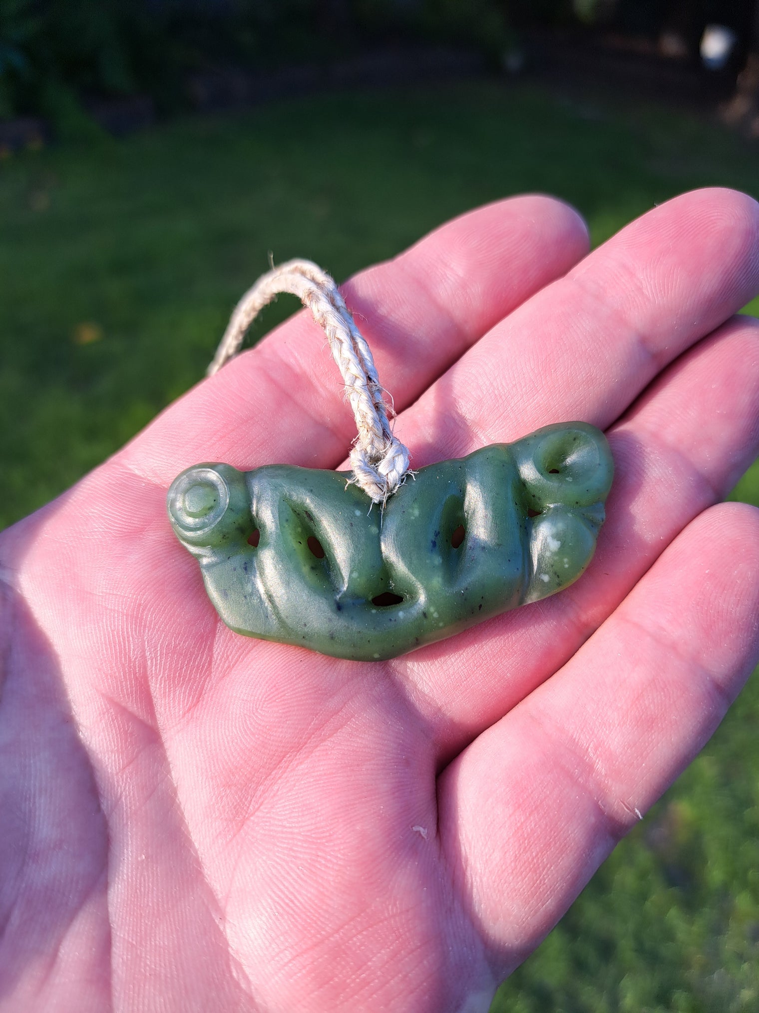 Pekapeka - Customary Replica