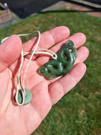 Pekapeka - Customary